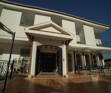 Balneario Alicún de las Torres
