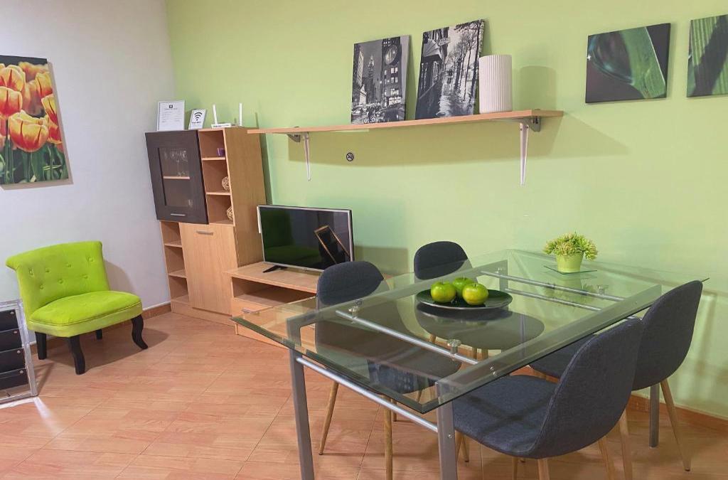 Apartamentos Alcañiz, Alicia