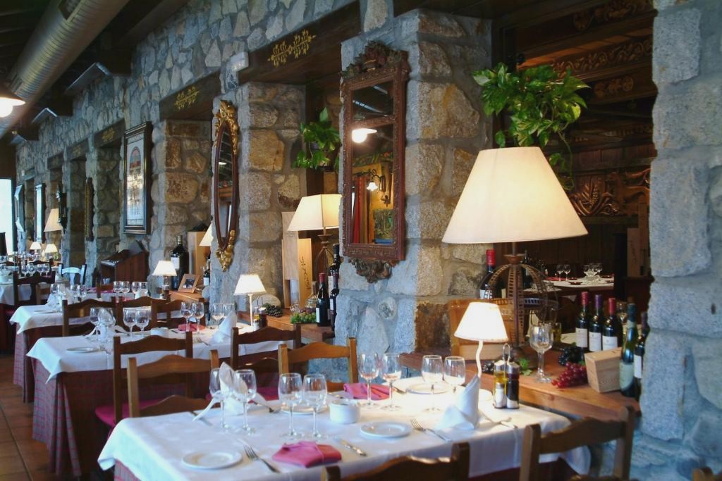 Hotel LLanos del Hospital