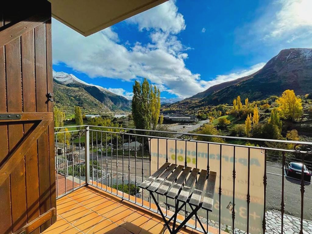 Apartamentos 3000 Sallent