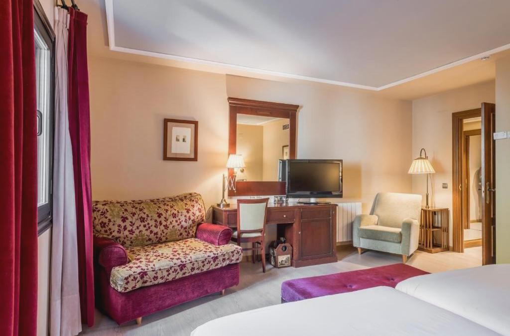 Hotel SNÖ Villa de Sallent 4*