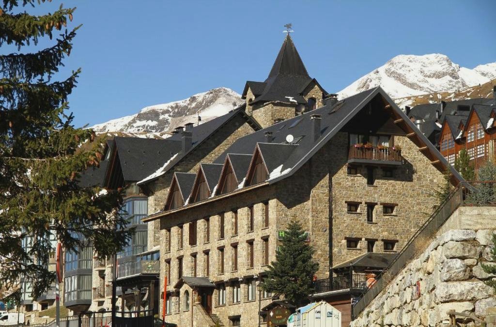 Hotel SNÖ Villa de Sallent 4*