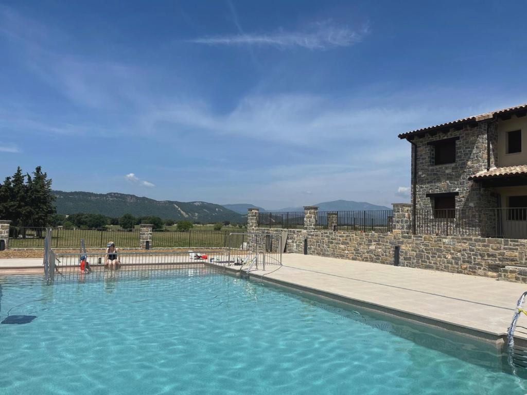 Casas Pirineo, Ainsa