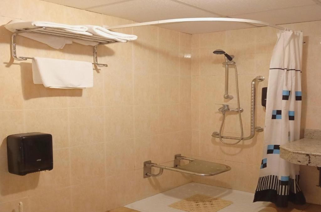 Hotel La Rueda 3000