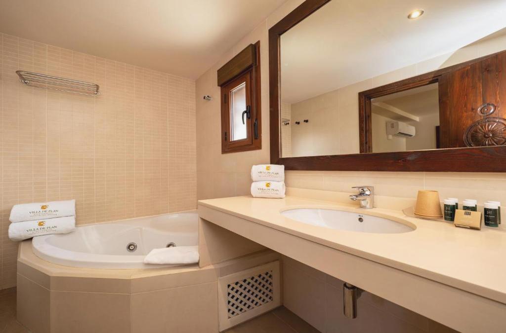 Villa de Plan Apartments&Suites