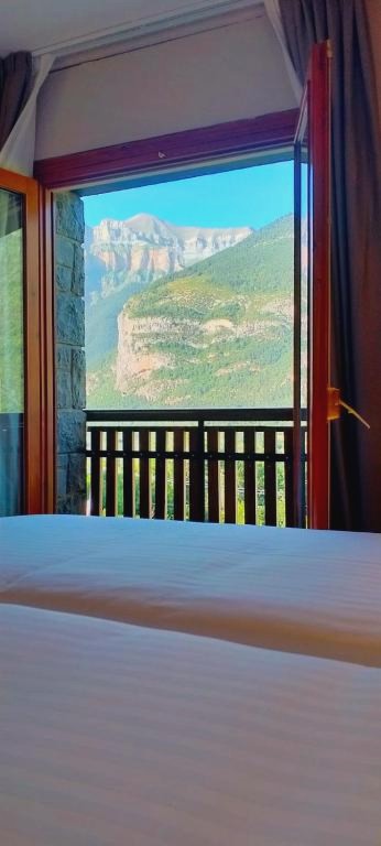 Edelweiss Hotel