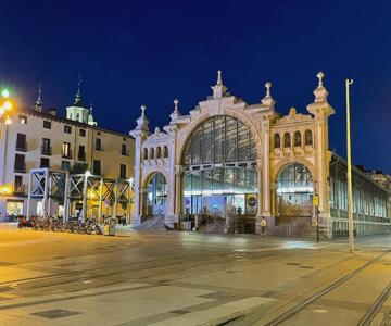 Ático Junto A Mercado Central, Con Parking Gratis