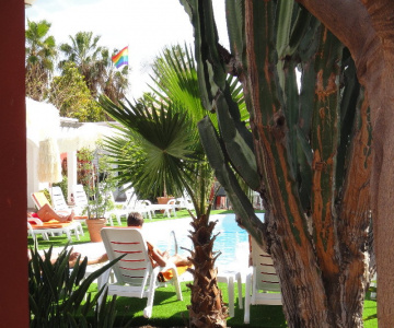 Beach Boys Boutique Resort - Gay Man Only