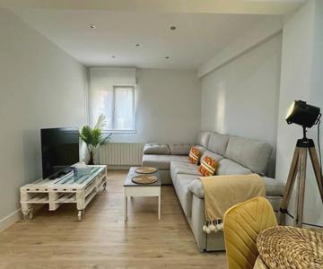 Apartamentos 2k - Apartamento En El Centro De Castro Urdiales Reformado