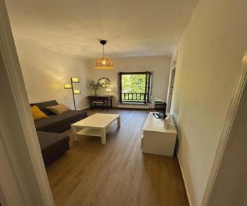 La Aldea 3 , Centro De Comillas