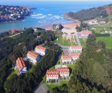 Apartamentos La Arena