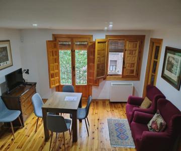 La Casa Sobre El RÍo