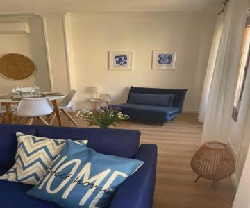 Blanco Y Añil Plaza