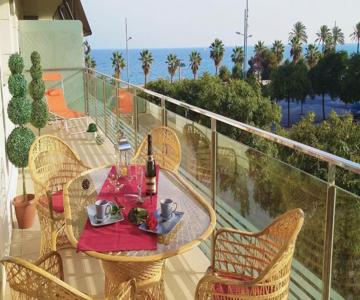 Alexandra´s Beach-port