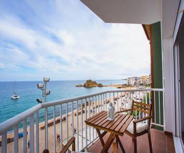 Blanes Beach Front Apartment