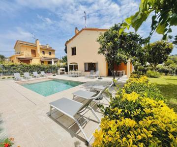 Casa Hermanos By Costabravaway