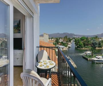 Lovely Mediterranean Penthouse In Costa Brava