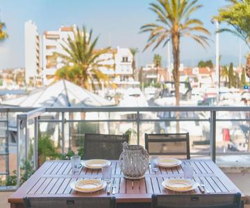 Welcs Apartamento 059 Emp Frente Al Canal Con Terraza