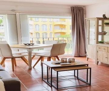 Apartamento A 200 M De La Playa Con Vista A La Piscina Y Parking Cubierto Gratuito