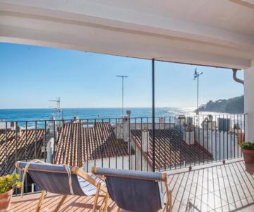 Casa De Pescadores Con Garaje