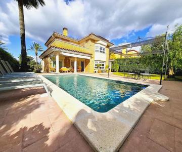 Catalunya Casas Port Aventura,golf, Costa Dorada At Your Doorstep