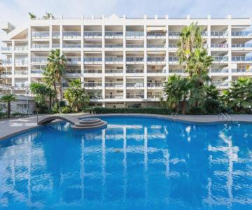 Hauzify I Apartament Michelangelo