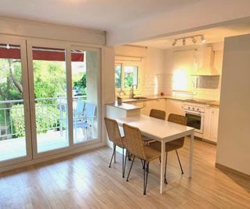 Be-cool Salou Pool Center