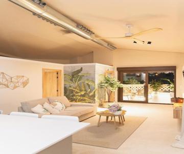 La Casa De Las Flores