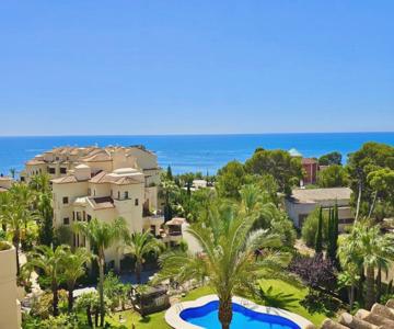 Villa Gadea Luxury Penthouse