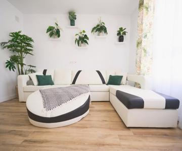 New Big City Center Apartment 4th Floor No Elevator