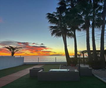 Chalet 1 Linea De Playa