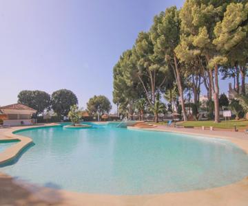 Bungalow Con Piscina - Calpepark