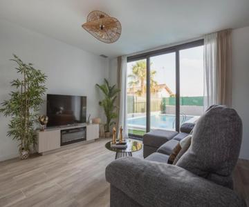 Casa Blanca - Villa Con Piscina