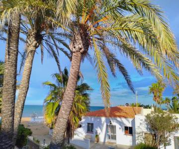 Villa At Seafront With Private Garden-655