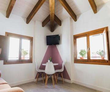 LA MOMA Apartments