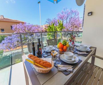 A Un Paso Del Mar Con Servicios Y Piscina