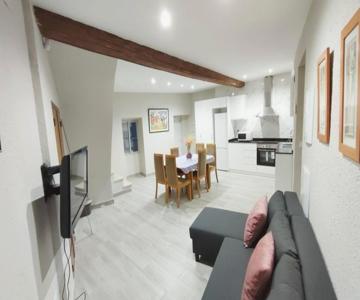 Acogedora Casa En Llíria