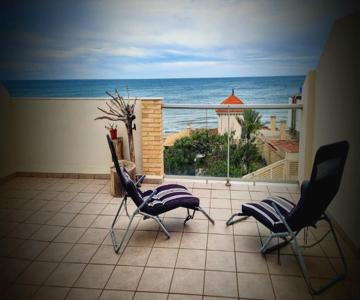 Hello Piles Beach Sofia