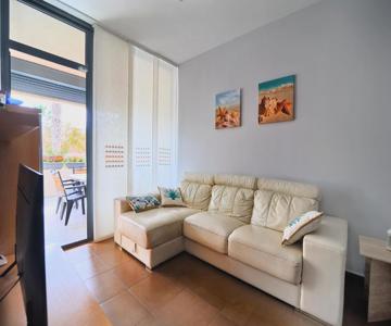 Apartamento Amplio. Vistas A La Playa