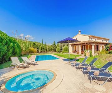 Can Lleida Valero by Sealand Villas