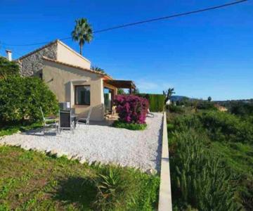 Private Apartment ' Estufa' With A Beautiful View