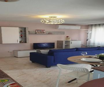 Happy Place Apartment