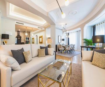 Paseo Ruzafa Center Mid-term