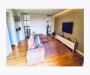 Lovely Penthouse Condo With Pool