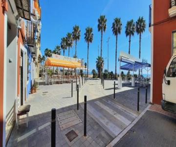 Ar35 Coqueto Apartamento En Primera Línea Del Casco Antiguo