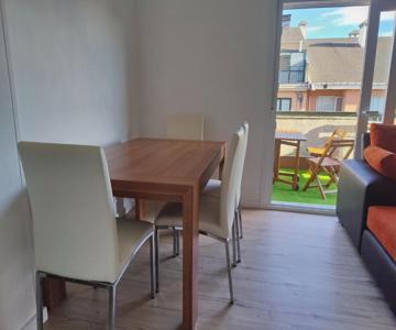 Ático Espacioso En Zona Céntrica