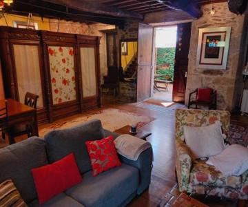 Casita De Piedra De 1900 Restaurada