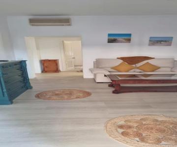 Obrador Hibiskus By Perigon