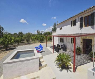 Landhaus Mit Schonen Blick Und Pool In Inca