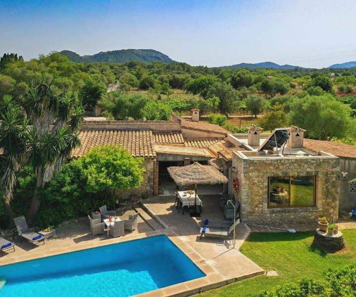 Villa TIA